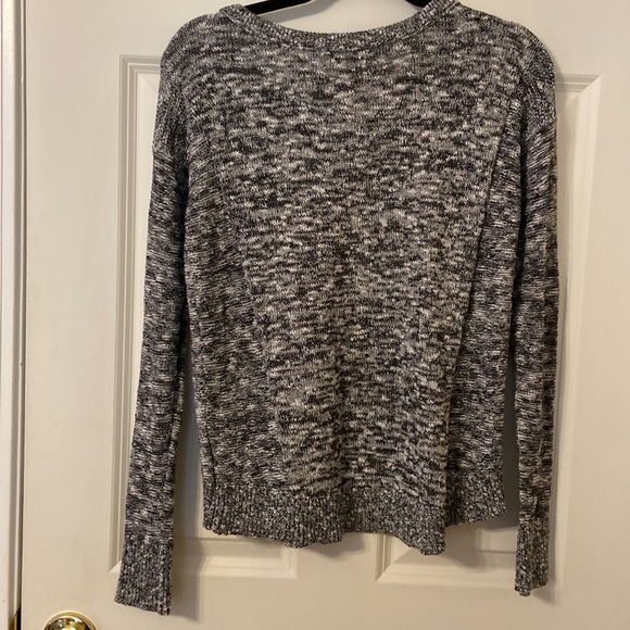 American Eagle Outfitters XS Sweater - Picture 3 of 7